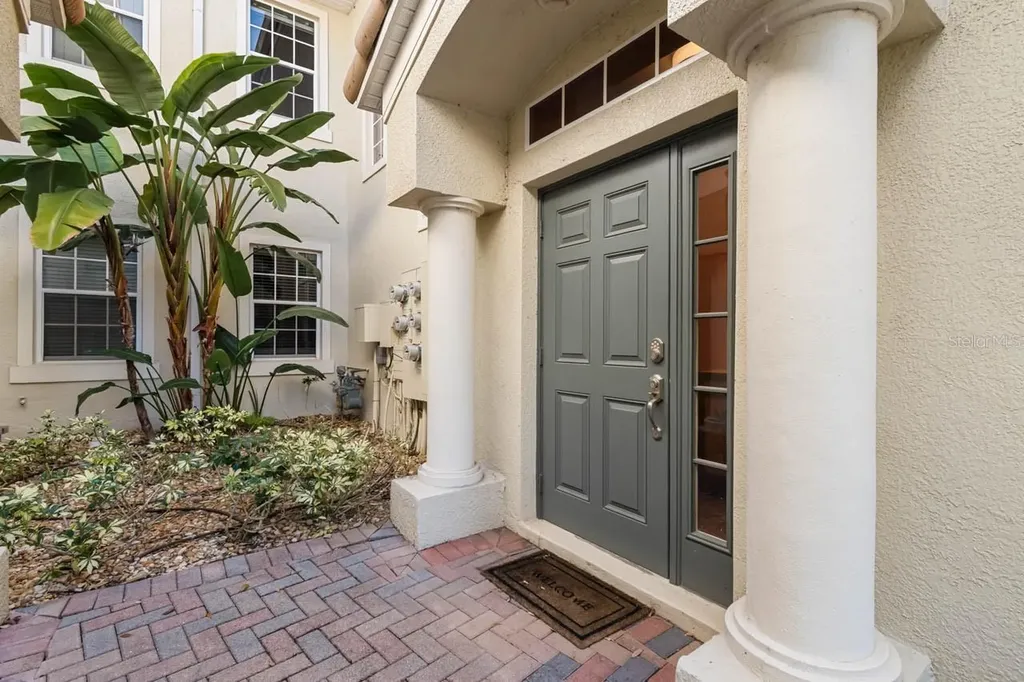 1338 Emerald Dunes Drive Sun City Center FL 33573