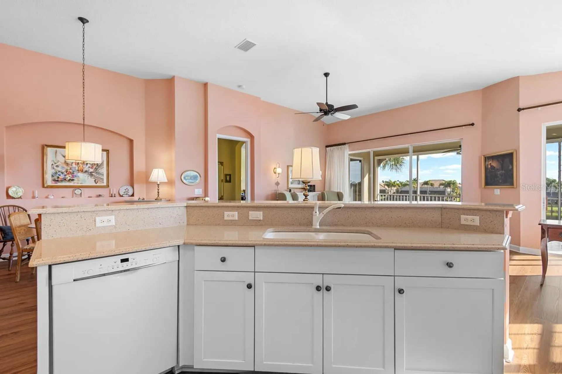1338 Emerald Dunes Drive Sun City Center FL 33573