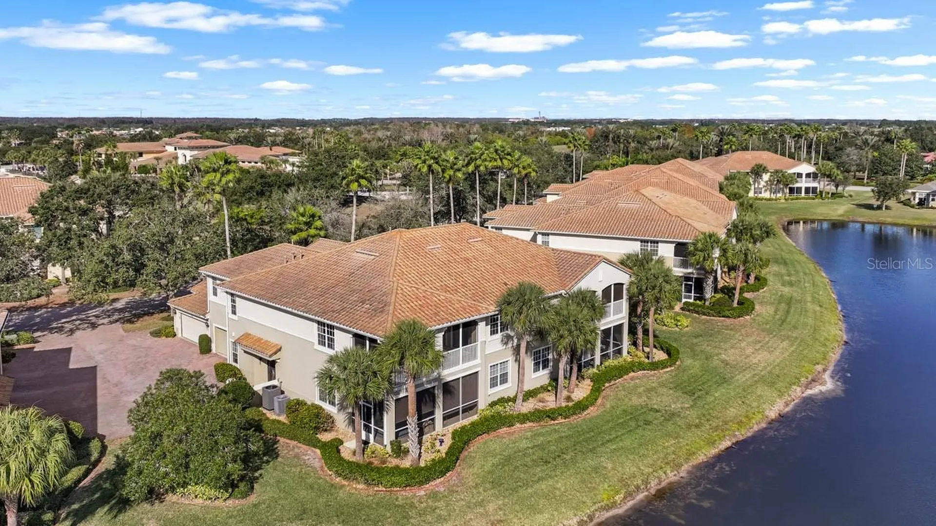 1338 Emerald Dunes Drive Sun City Center FL 33573