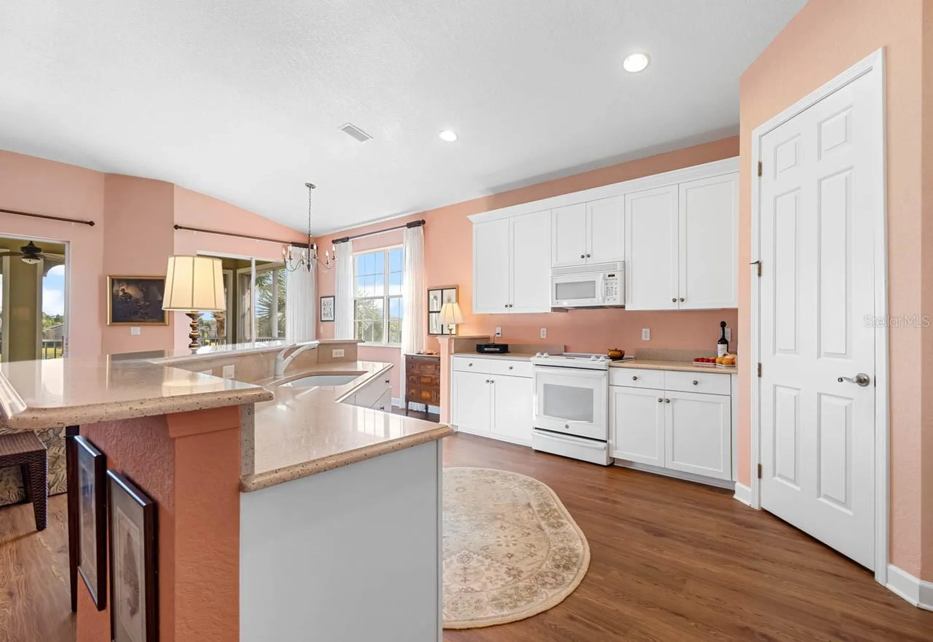 1338 Emerald Dunes Drive Sun City Center FL 33573