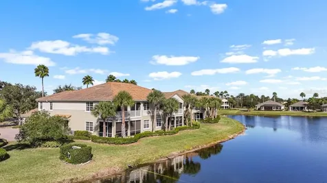 1338 Emerald Dunes Drive Sun City Center FL 33573