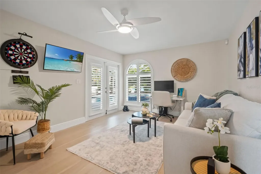 536 Baywood Drive N Dunedin FL 34698