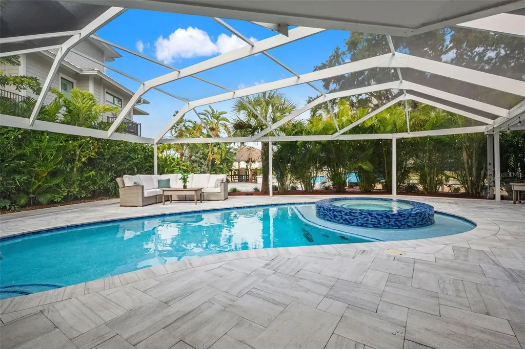 536 Baywood Drive N Dunedin FL 34698