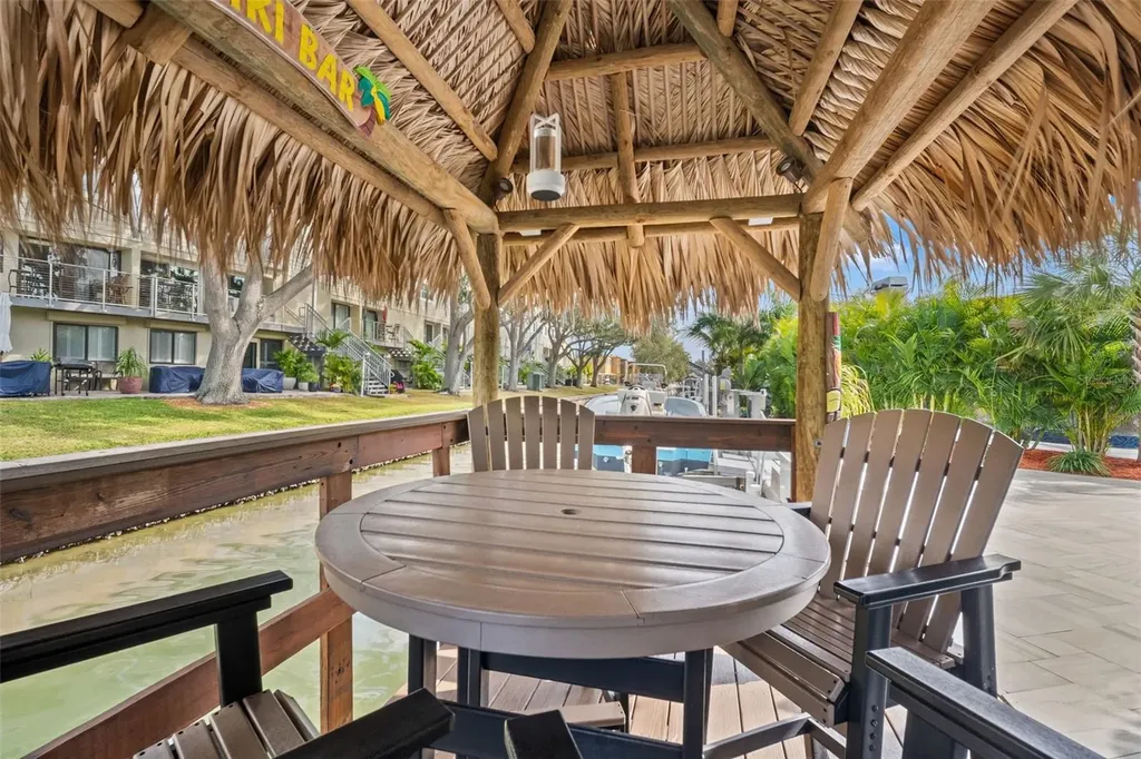 536 Baywood Drive N Dunedin FL 34698