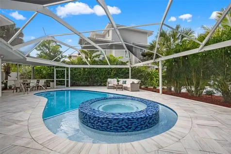 536 Baywood Drive N Dunedin FL 34698