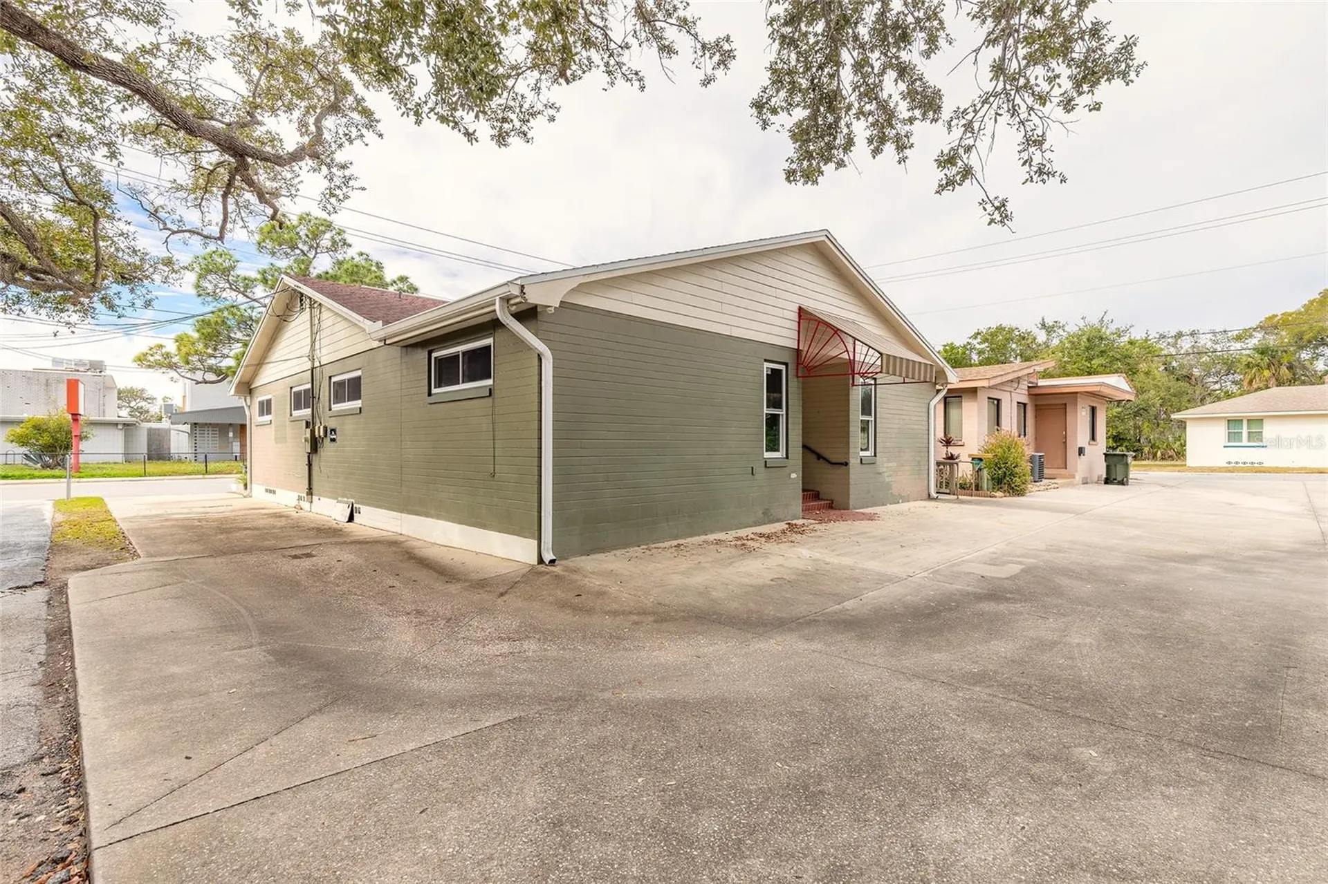 555 Ballough Road Daytona Beach FL 32114