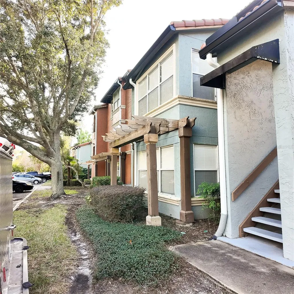 5152 Conroy Road Orlando FL 32811