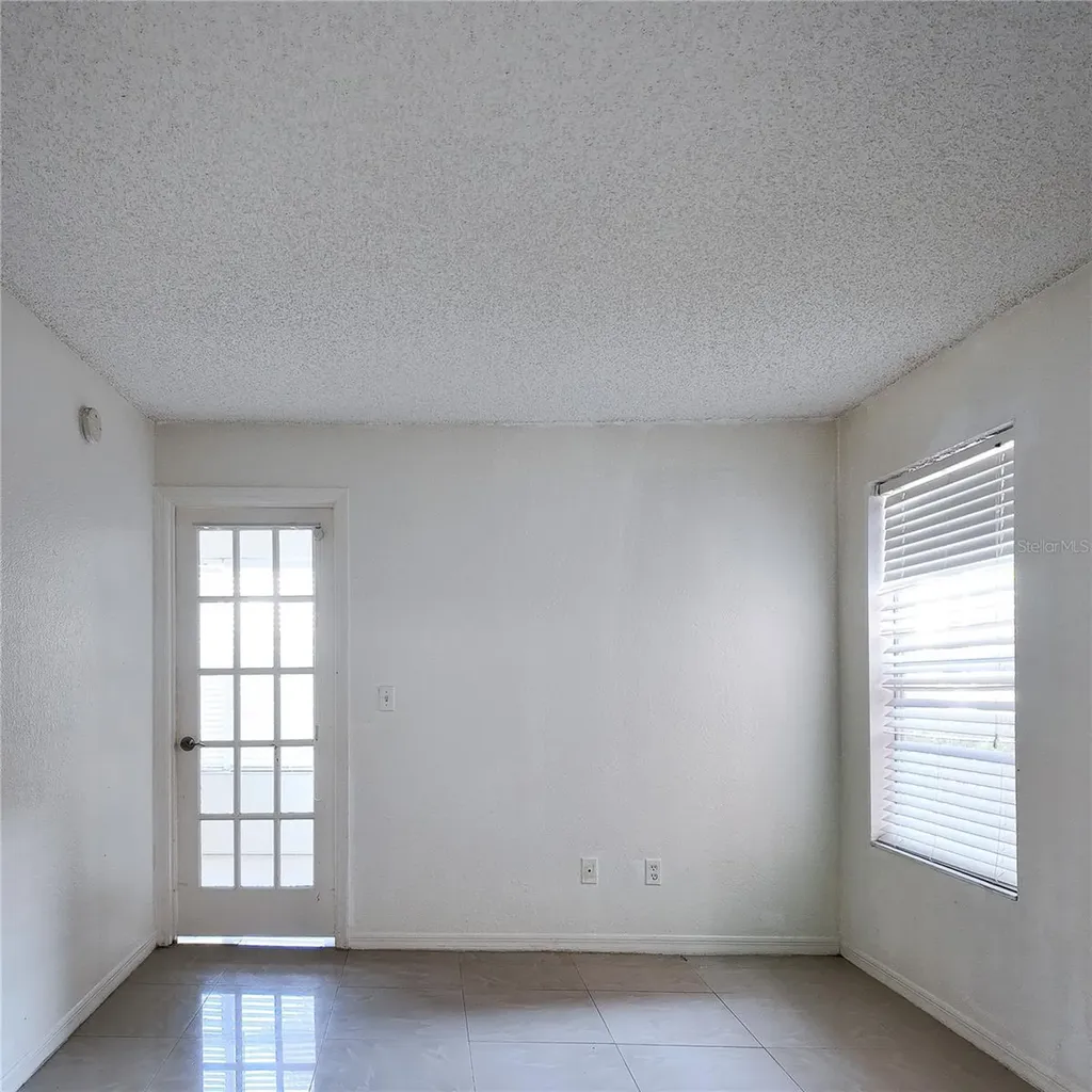 5152 Conroy Road Orlando FL 32811