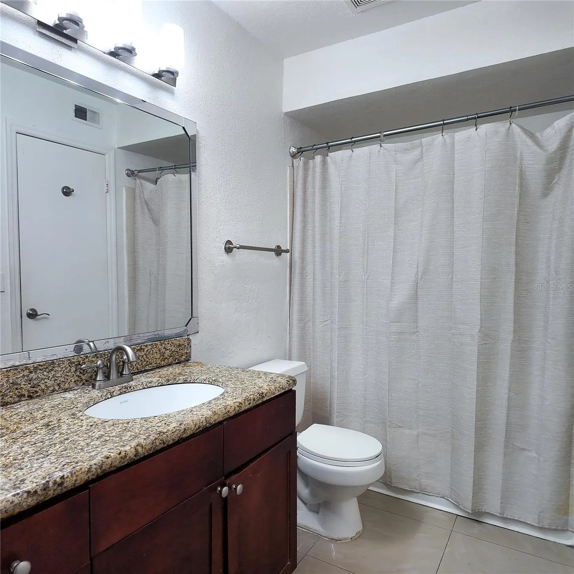 5152 Conroy Road Orlando FL 32811