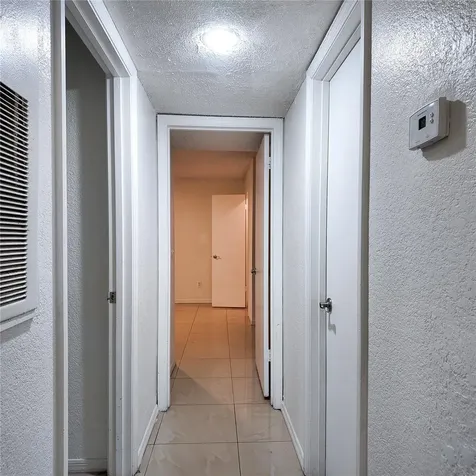 5152 Conroy Road Orlando FL 32811