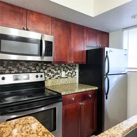 5152 Conroy Road Orlando FL 32811