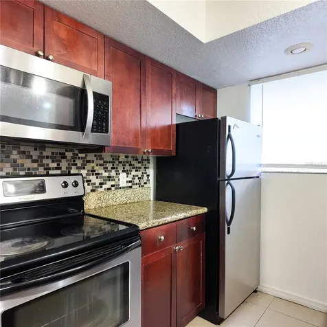 5152 Conroy Road Orlando FL 32811