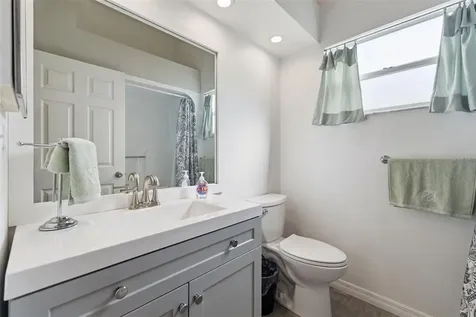 721 Laurel Bay Circle New Smyrna Beach FL 32169