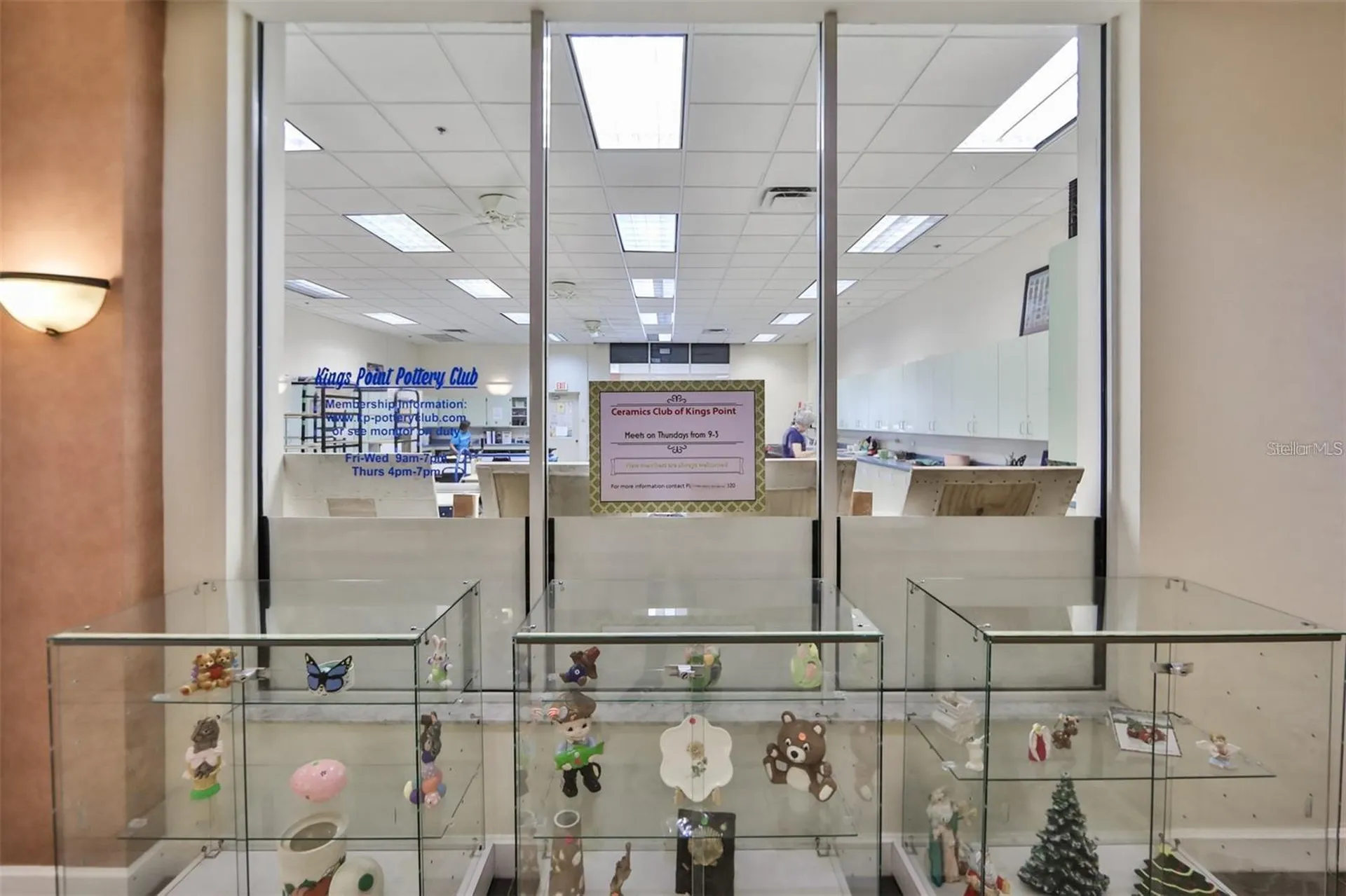201 Bedford Trail Sun City Center FL 33573