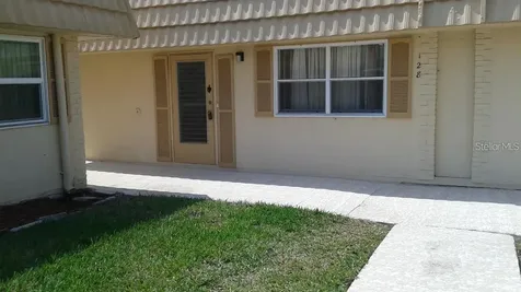 201 Bedford Trail Sun City Center FL 33573