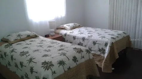 201 Bedford Trail Sun City Center FL 33573