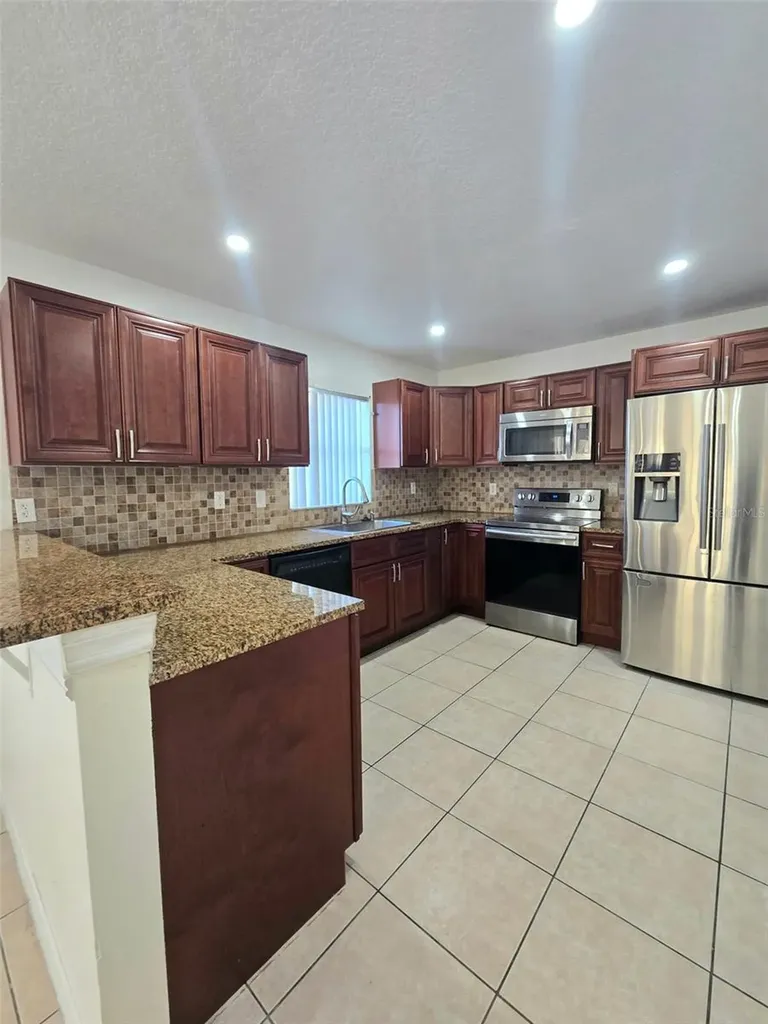 737 Bittern Lane Kissimmee FL 34759