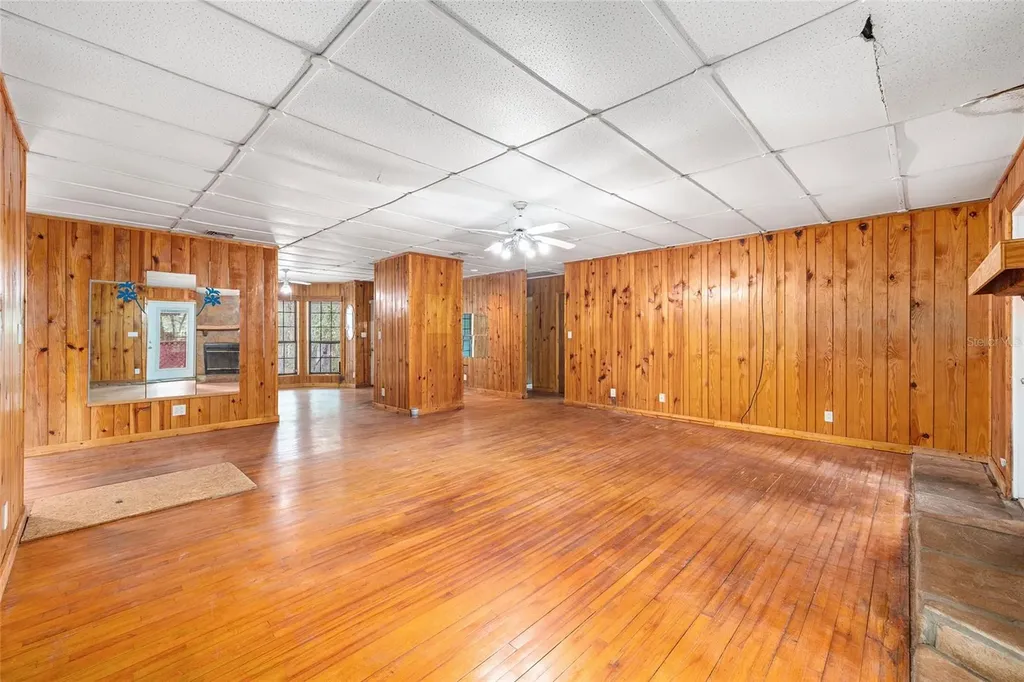 5538 SE Highway 42 Summerfield FL 34491