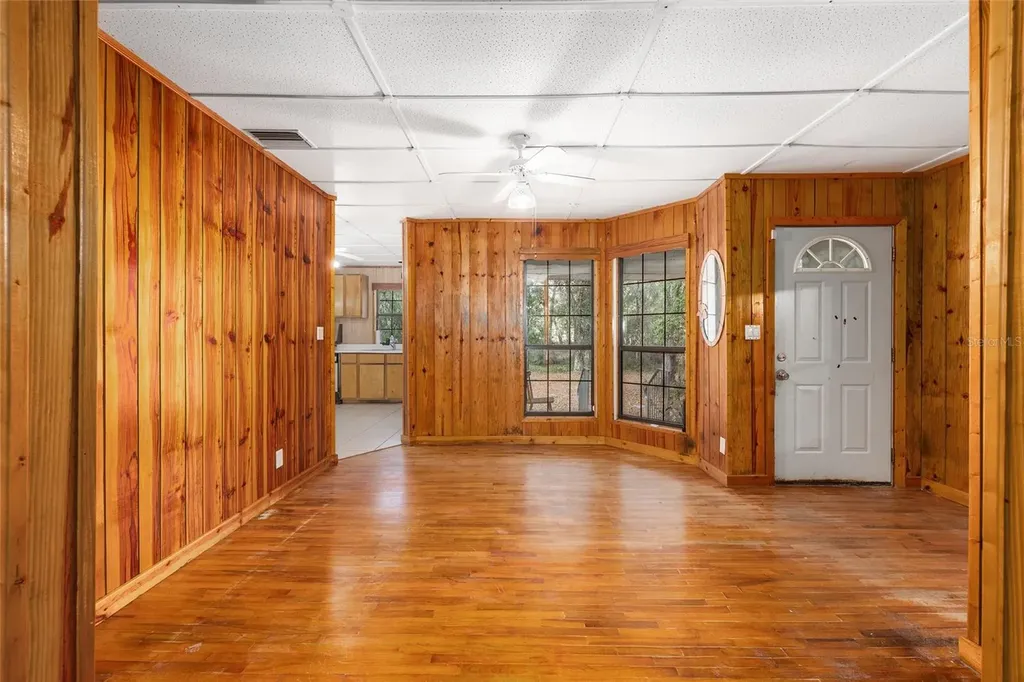 5538 SE Highway 42 Summerfield FL 34491