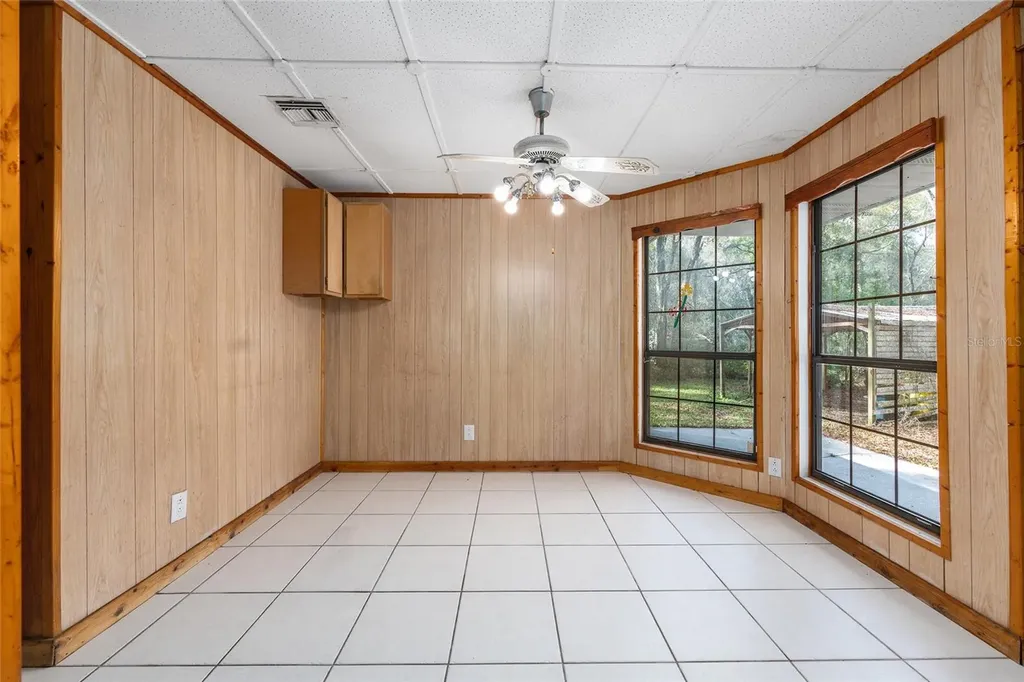 5538 SE Highway 42 Summerfield FL 34491
