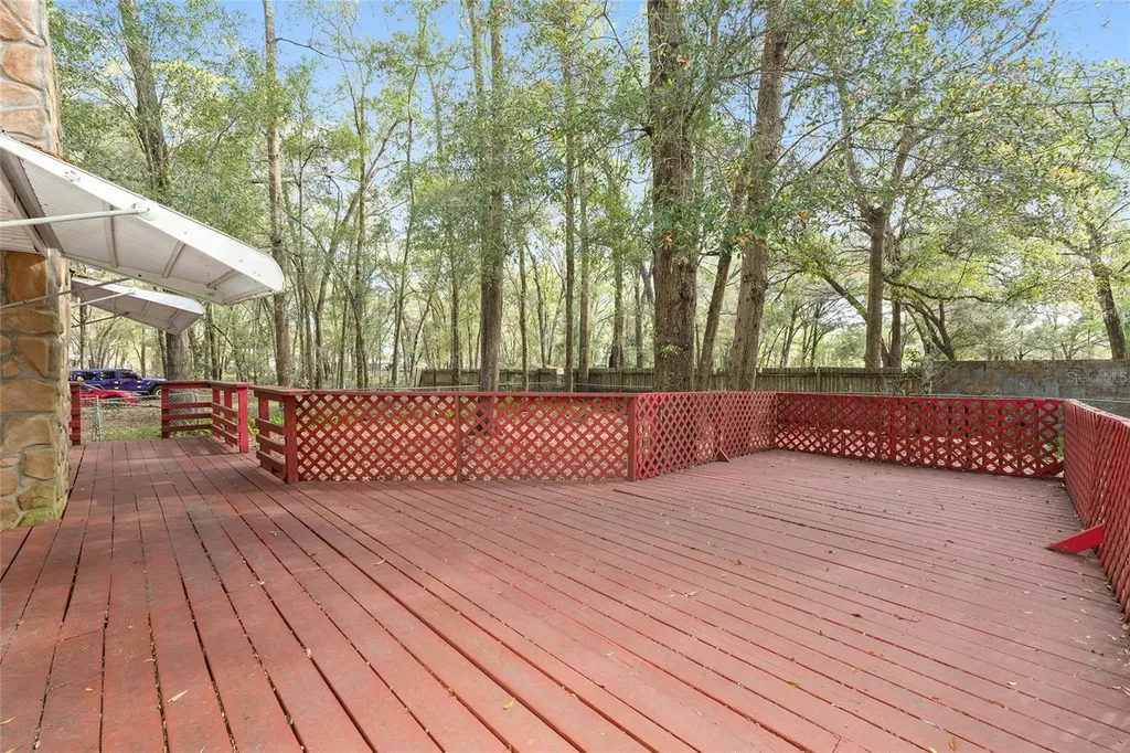 5538 SE Highway 42 Summerfield FL 34491
