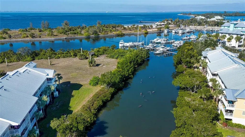 464 Bahia Beach Boulevard Ruskin FL 33570