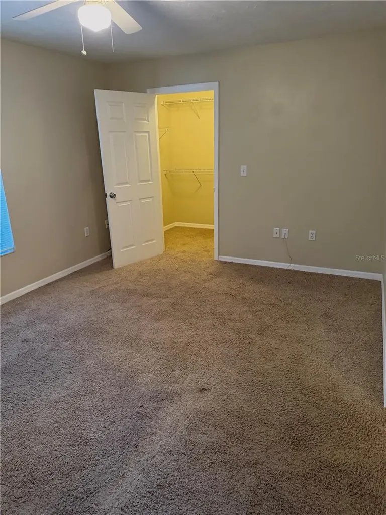 4717 Hollingsworth Avenue Sarasota FL 34233