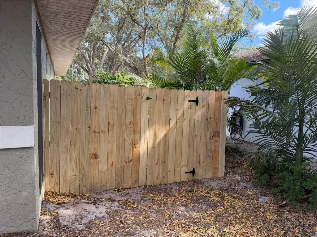 4717 Hollingsworth Avenue Sarasota FL 34233