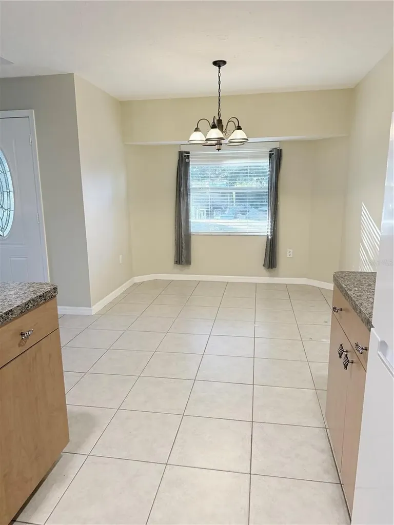 4717 Hollingsworth Avenue Sarasota FL 34233