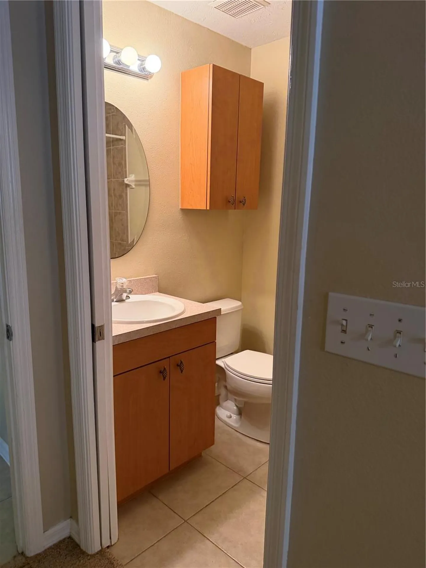4717 Hollingsworth Avenue Sarasota FL 34233