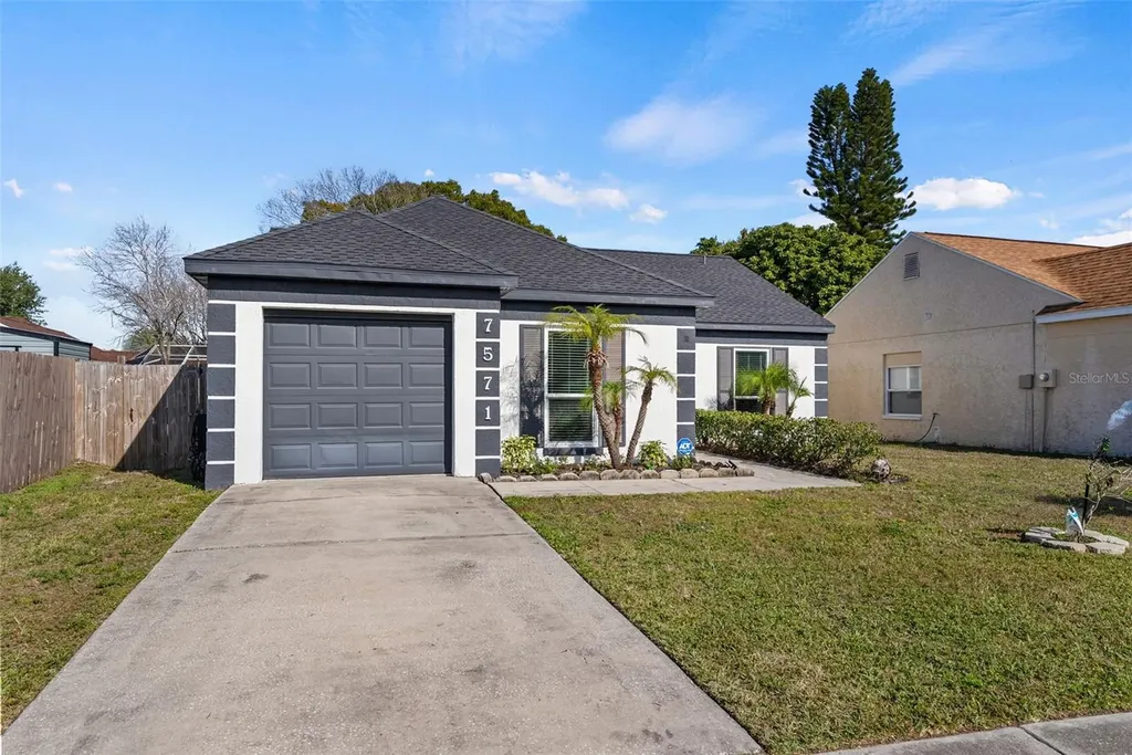 7571 121st Avenue Largo FL 33773