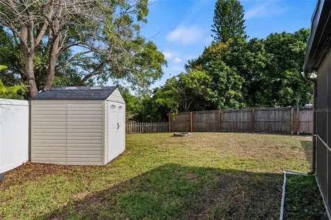 7571 121st Avenue Largo FL 33773