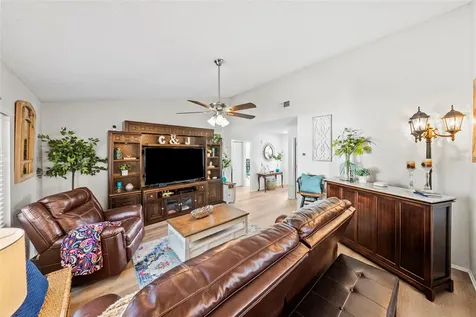 7571 121st Avenue Largo FL 33773