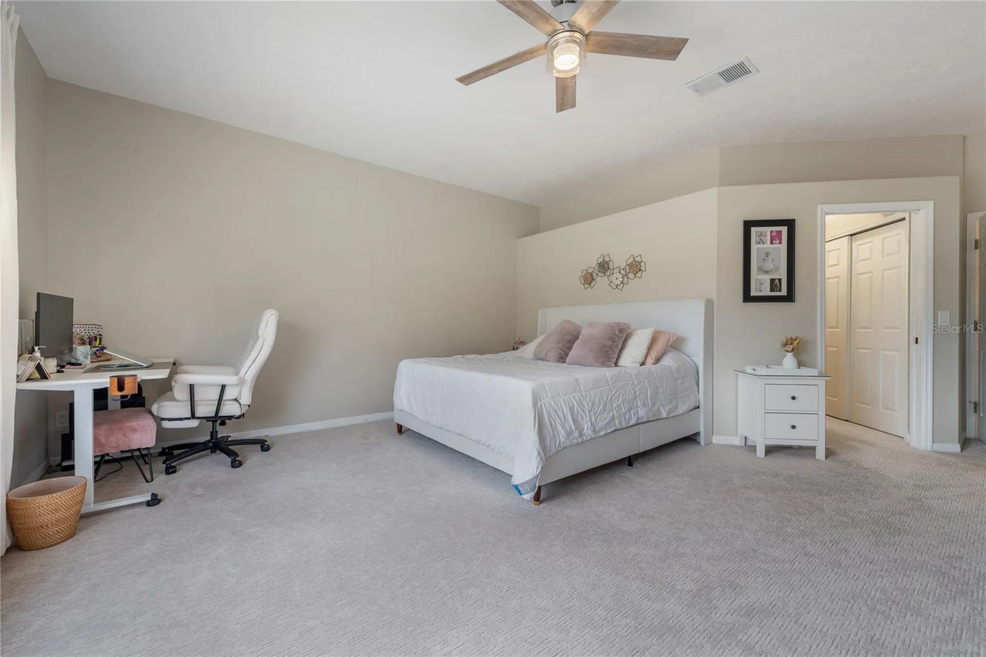 1524 The Oaks Boulevard Kissimmee FL 34746
