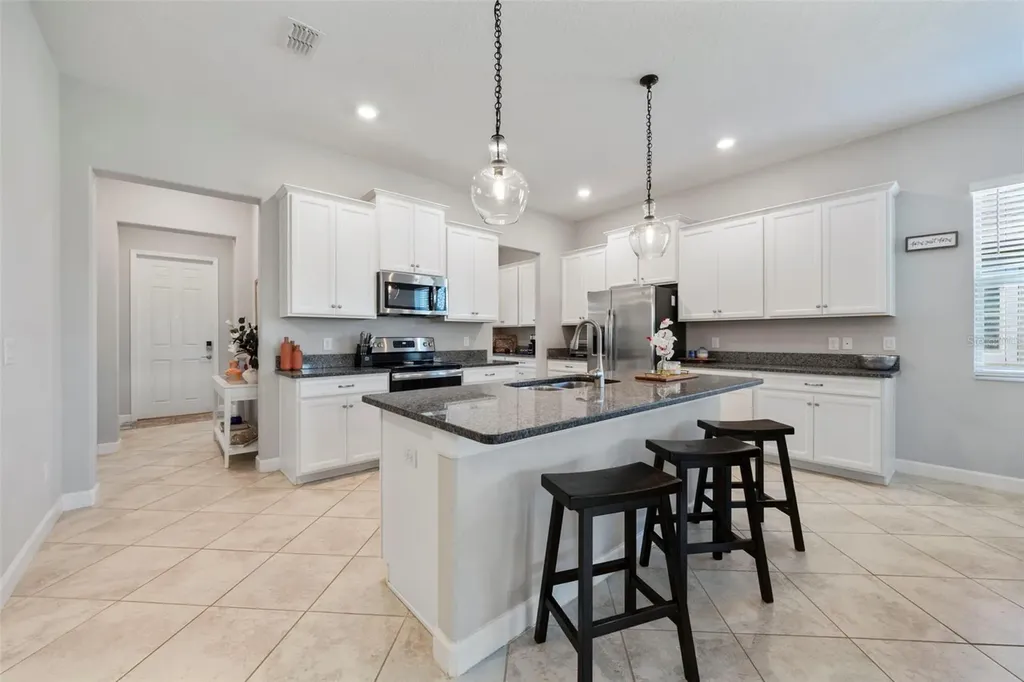 3138 Hilliard Drive Wesley Chapel FL 33543