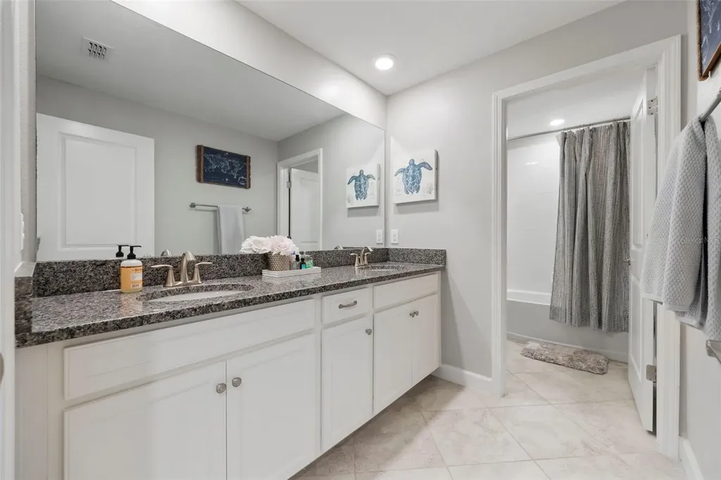 3138 Hilliard Drive Wesley Chapel FL 33543