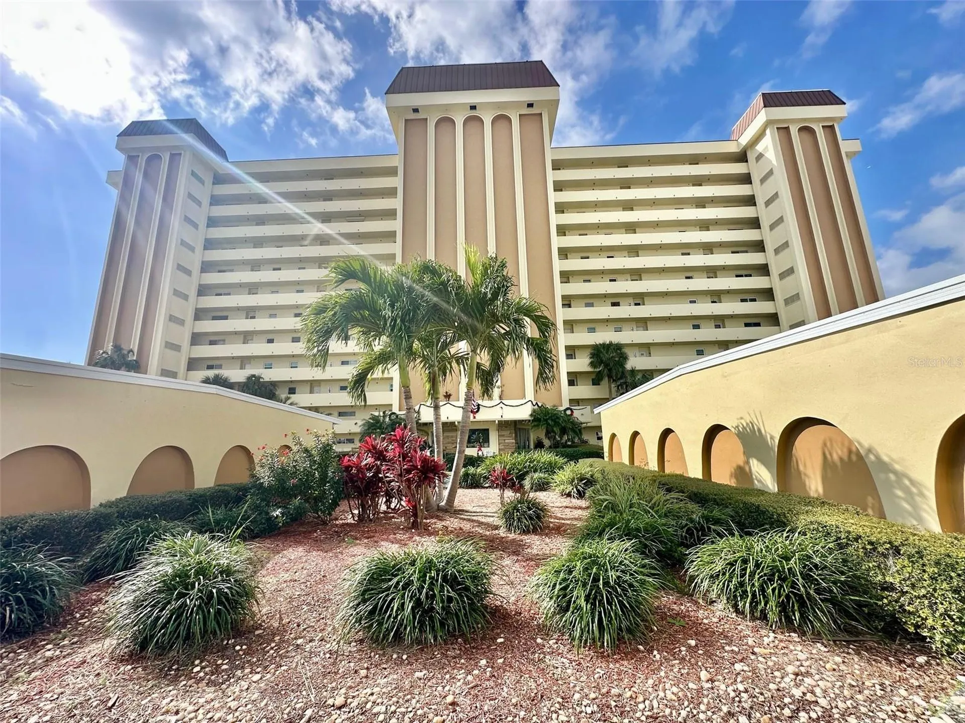 4550 Cove Circle St Petersburg FL 33708