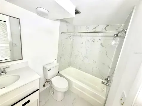 4550 Cove Circle St Petersburg FL 33708