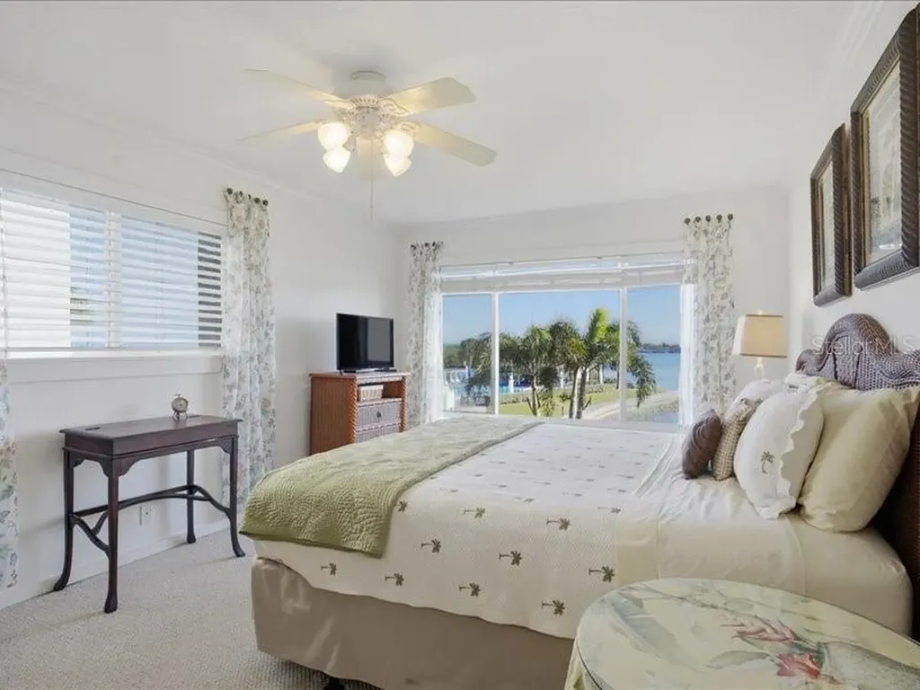 8911 Midnight Pass Road Sarasota FL 34242