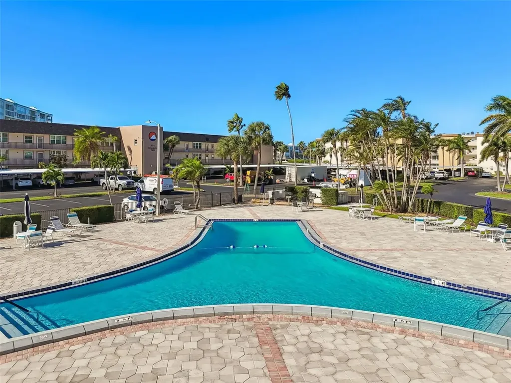 7930 Sun Island Drive S South Pasadena FL 33707