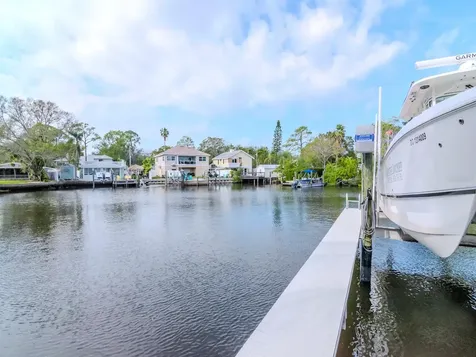320 Georgia Avenue Crystal Beach FL 34681