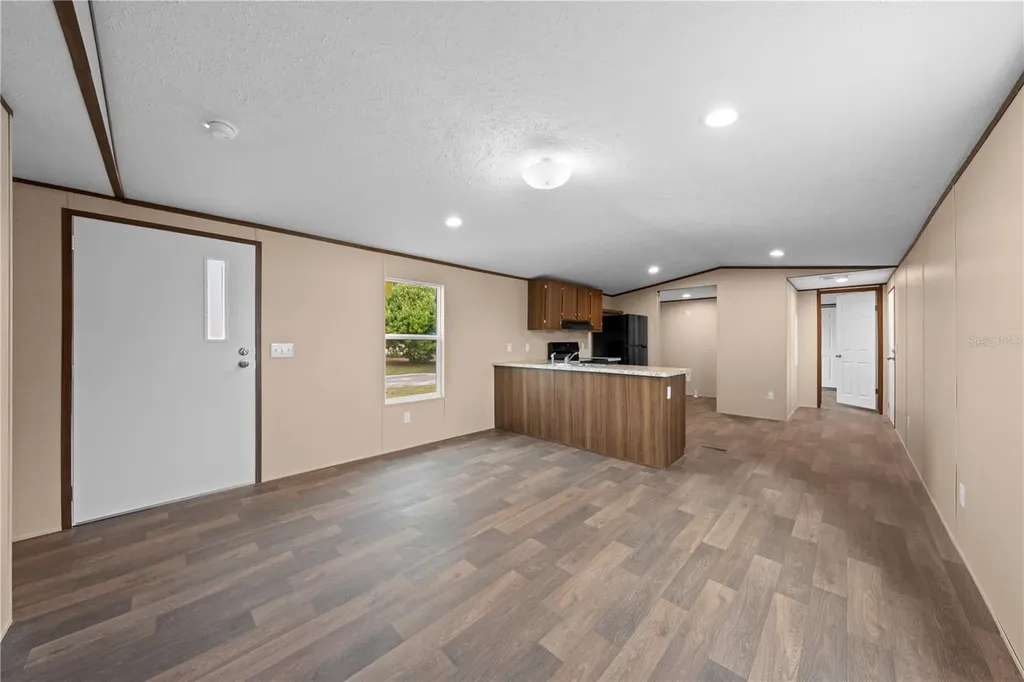 411 Lagoon Court Kenansville FL 34739