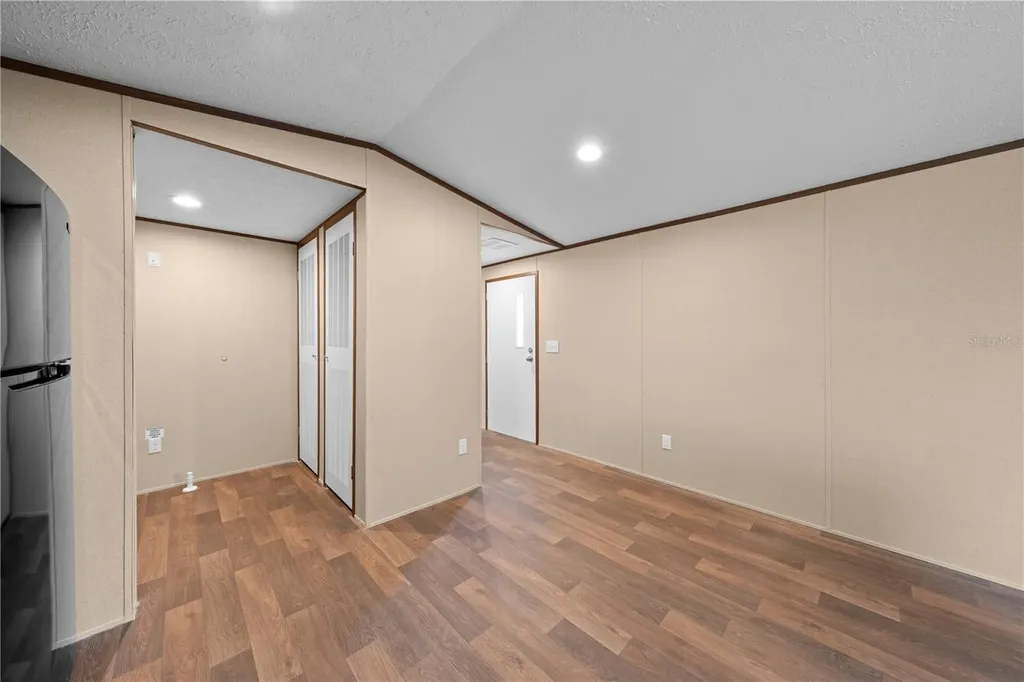 411 Lagoon Court Kenansville FL 34739