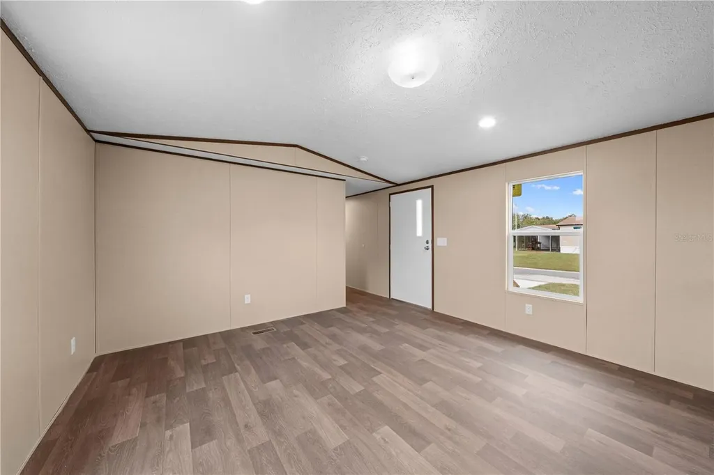 411 Lagoon Court Kenansville FL 34739