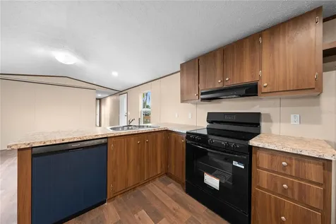 411 Lagoon Court Kenansville FL 34739