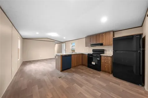 411 Lagoon Court Kenansville FL 34739
