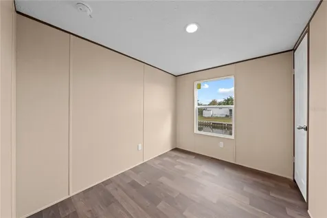 411 Lagoon Court Kenansville FL 34739