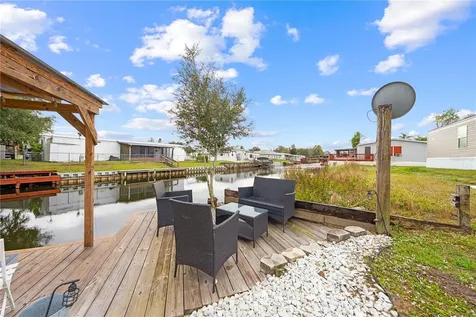 411 Lagoon Court Kenansville FL 34739