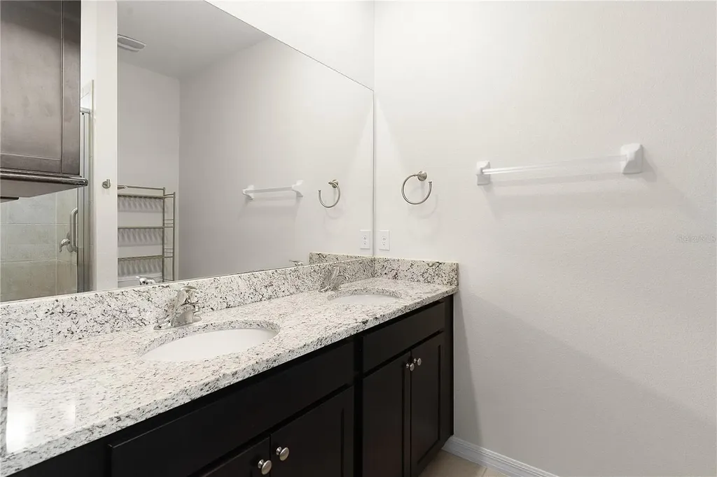 5420 Sunshine Drive Wildwood FL 34785