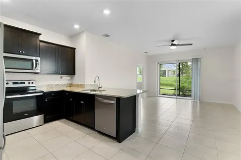 5420 Sunshine Drive Wildwood FL 34785